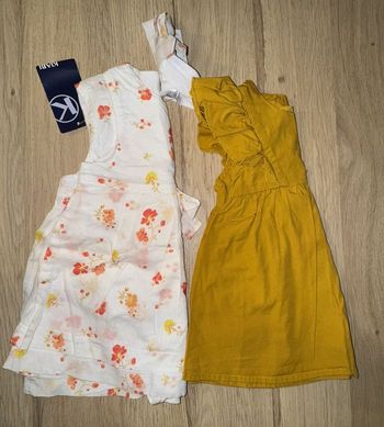 2 robes bandeau bébé filles moutarde et blanc Kiabi