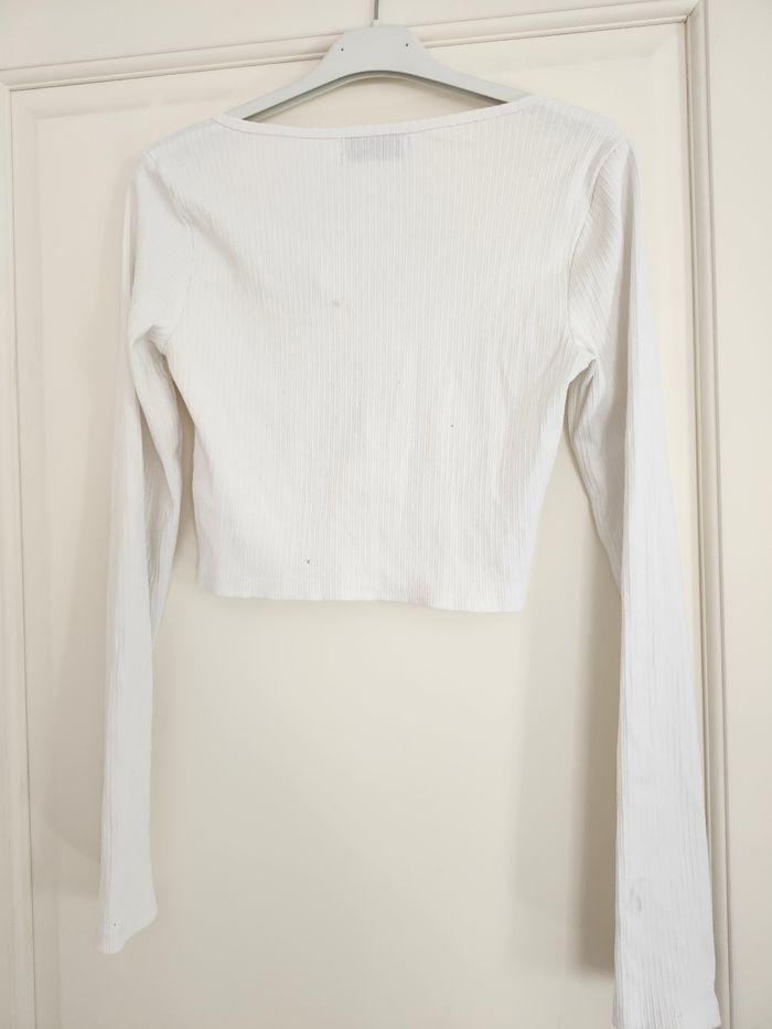 Top court manches longues Bershka taille M blanc - photo numéro 6
