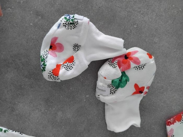 Tenue de naissance 1 mois  catimini - photo numéro 2