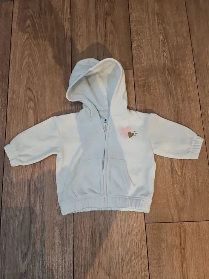 Veste à capuche
