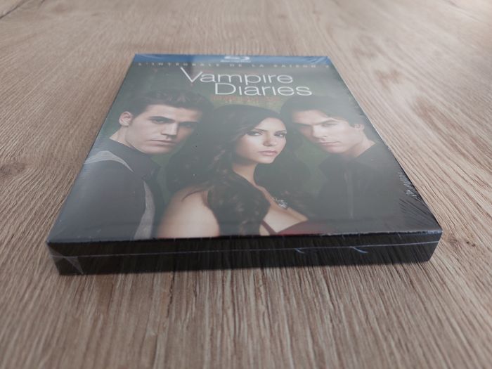 Blu-Ray Vampire Diaries l'intégrale de la saison 2 love sucks - photo numéro 6