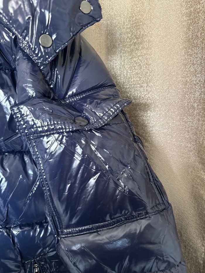 Doudoune brillante à capuche – Taille M – Neuve avec étiquette – Bleu marine - photo numéro 4