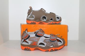 petites sandales nus pieds marron et orange 25