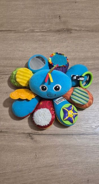 Peluche pieuvre multi activités