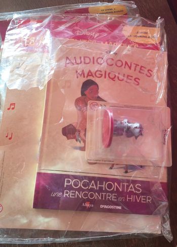 Num133 neuf Livre et figurine collection audiocontes Magiques Altaya édition disney