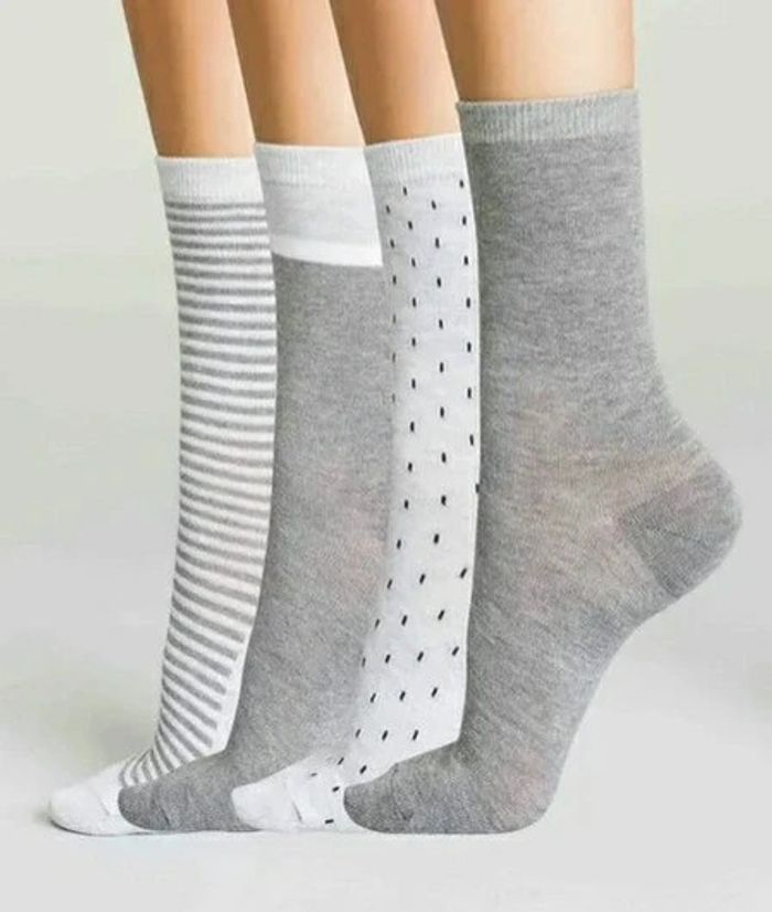 Lot de 8 paires mi-chaussettes Gris Moyen et Clair femme T37/41 neufs ds emballage - photo numéro 2