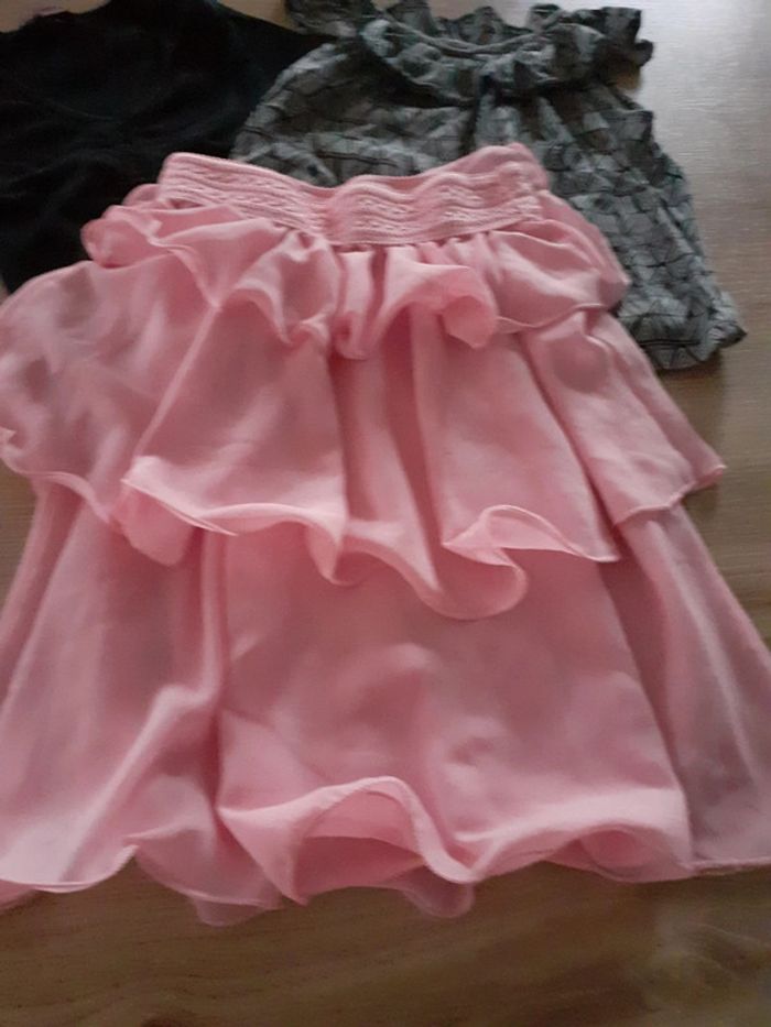 Lot fille 8 ans - photo numéro 3