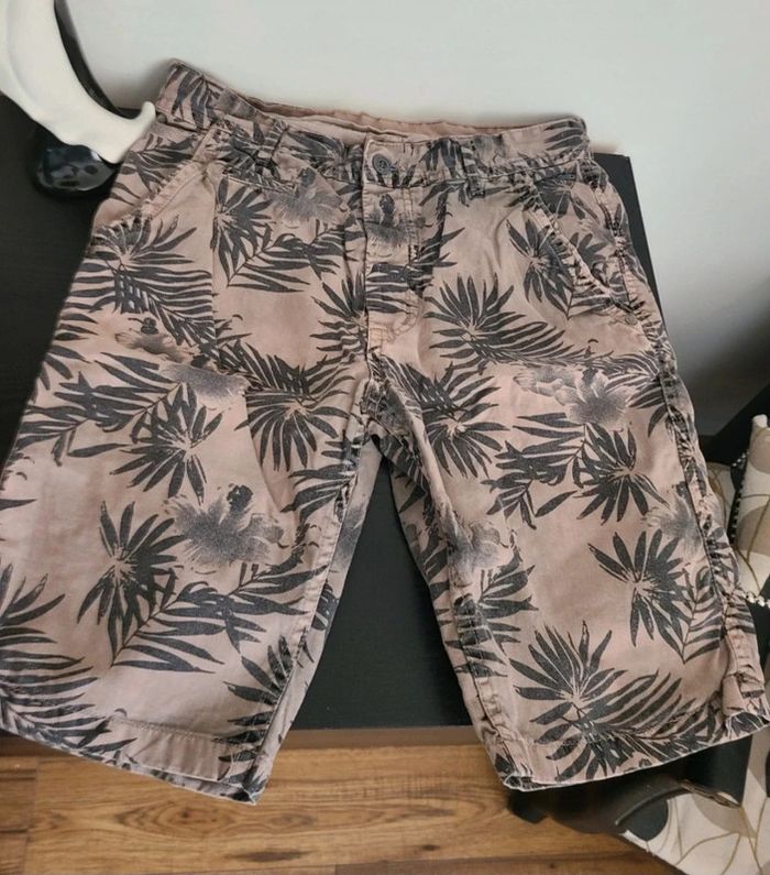 Short homme deeluxe taille s