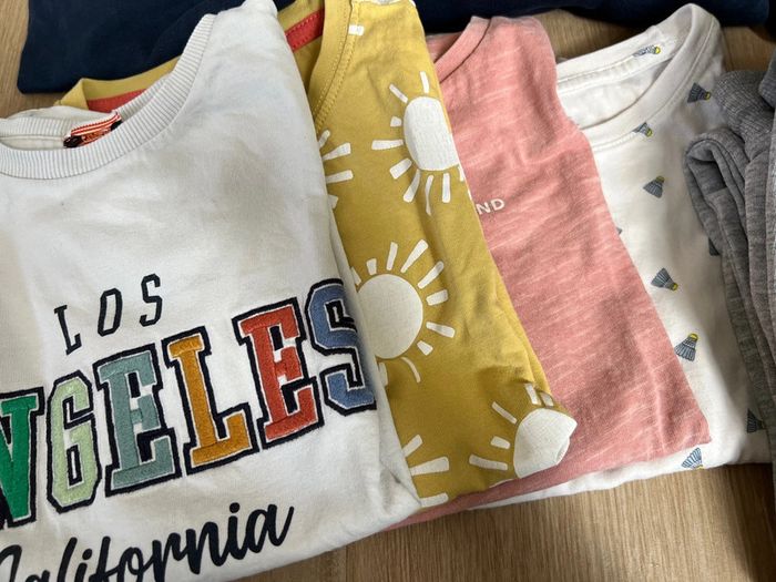 Lot vêtements 6ans - photo numéro 6