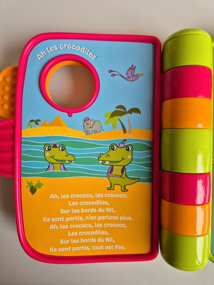 P’tit livre enchanté Vtech, mes premières comptines - photo numéro 2