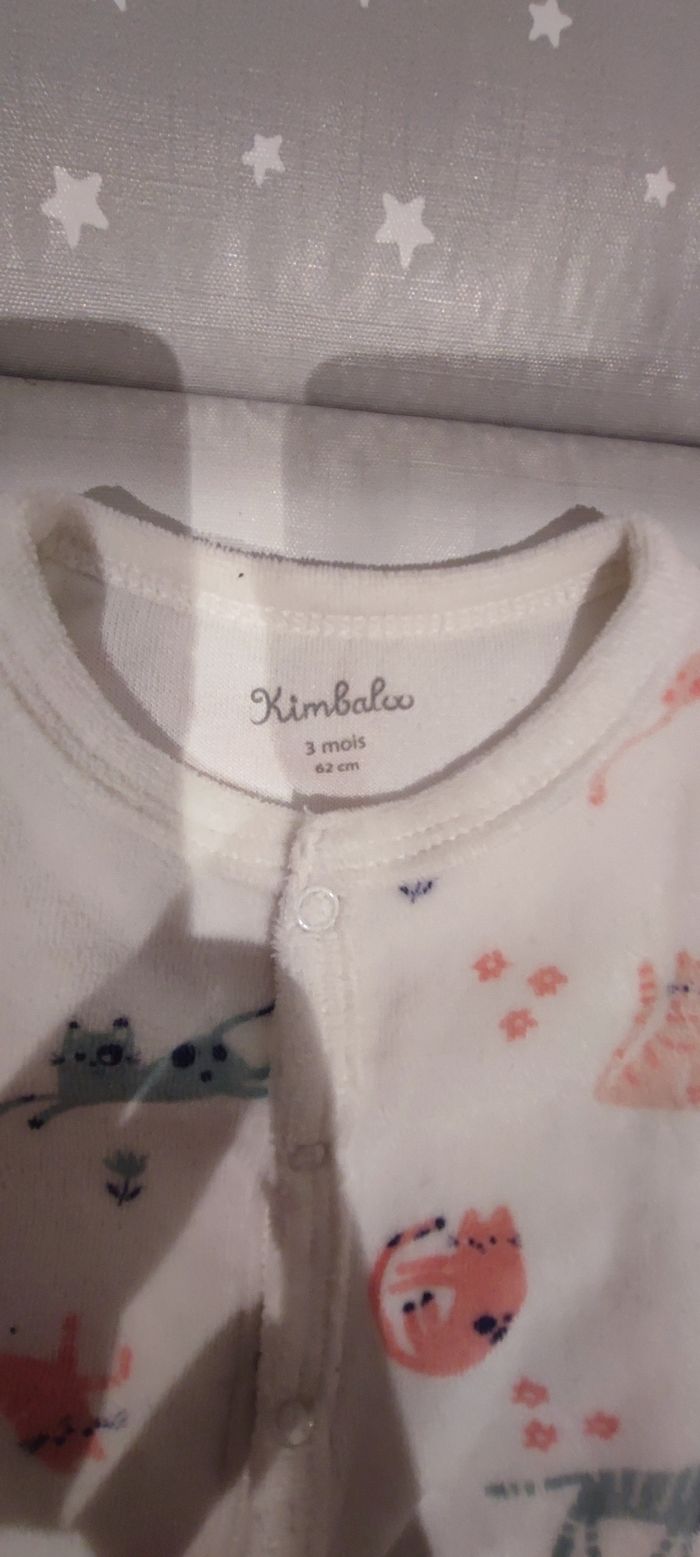 Pyjamas neuf - photo numéro 3