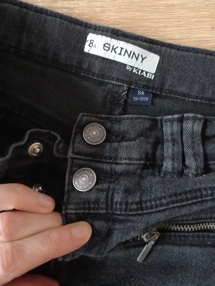 Jean noir skinny 8 ans - photo numéro 4