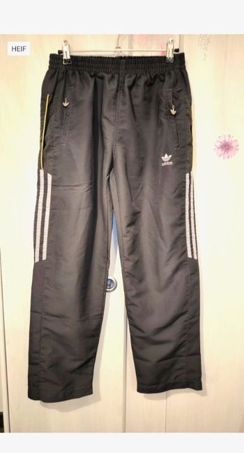 Superbe pantalon sport Adidas taille 14/16 ans    #dilo2103garcon14ans  #dilo2103garcon16ans