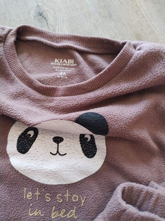 Lot de 2 pyjamas hiver 4 ans - photo numéro 3