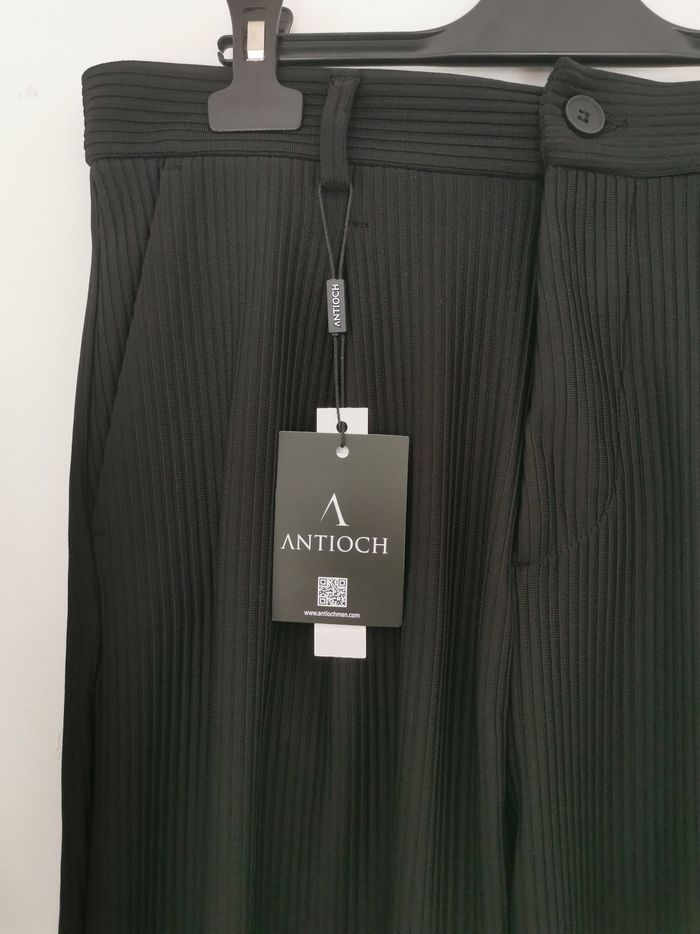 Pantalon noir côtelé Antioch Taille M - photo numéro 4
