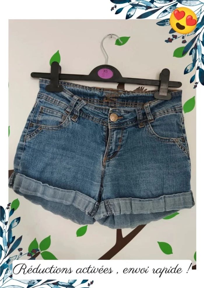 Short femme xs - photo numéro 2