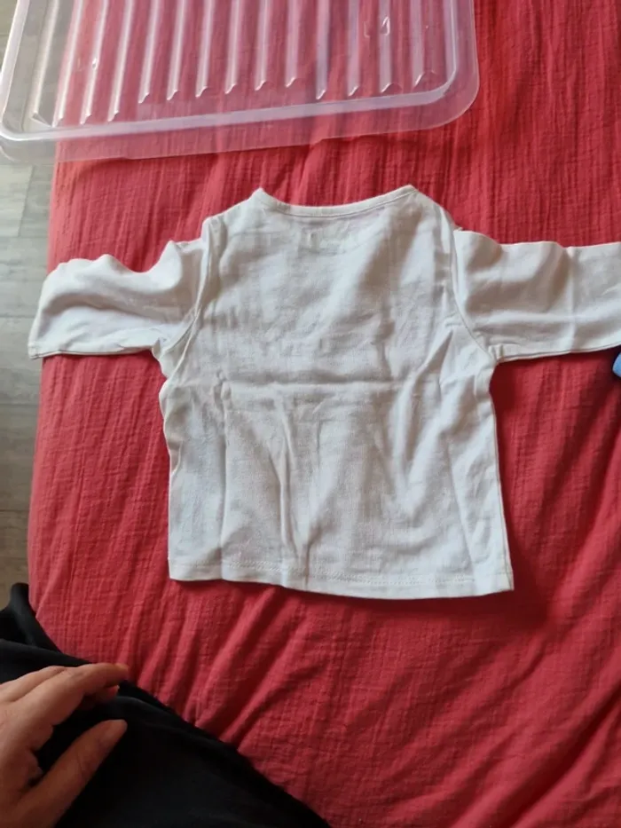 Tee-shirt - photo numéro 2