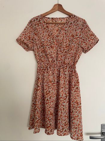 Robe fluide à fleurs