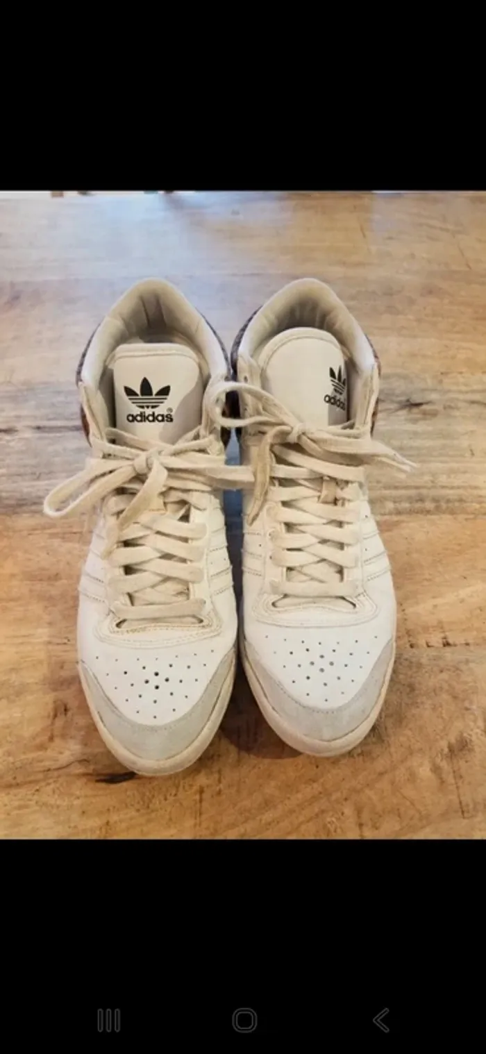 Baskets Adidas montantes t37