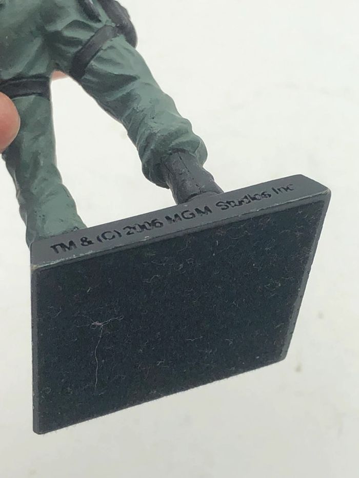 Figurine en plomb TM (C) MGM studios inc 11 cm - photo numéro 6