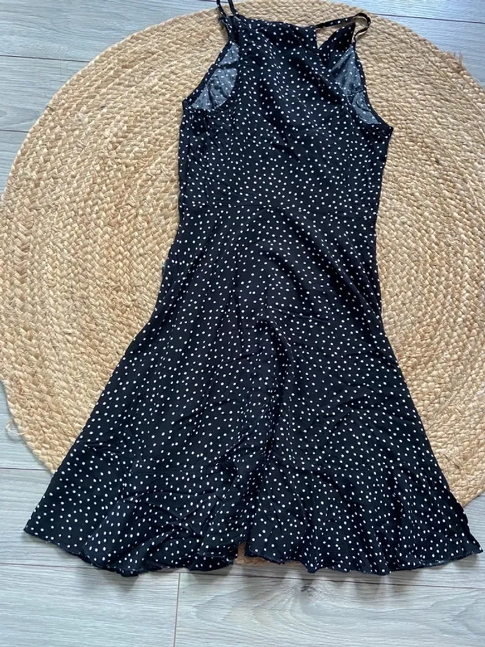 Petite robe noire à pois blancs Amisu Taille 34 - photo numéro 2