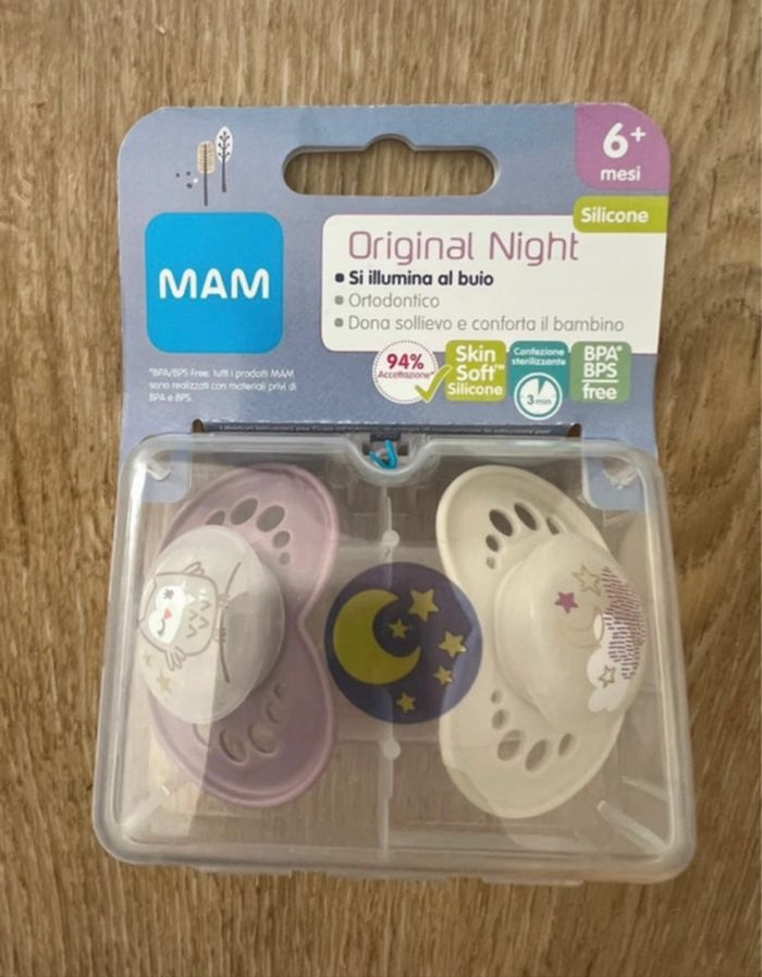 MAM Original Night Lot de 2 tétines lumineuses +6 mois