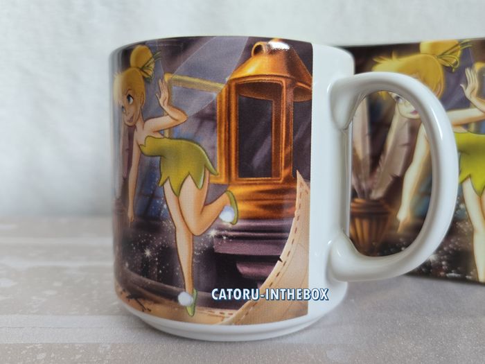 Tasse / Mug / Cup scène boite Disney Peter Pan Clochette Tinkerbell Captain Hook - photo numéro 2