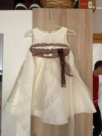 Robe 4 ans