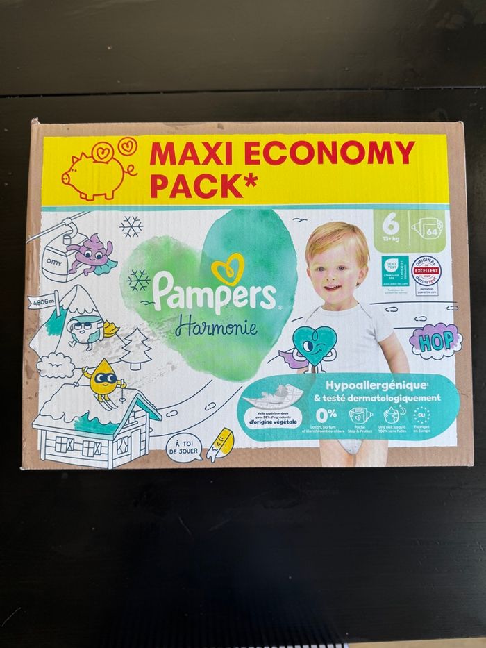 84 couches Pampers harmonie taille 6