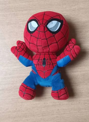 Peluche Spiderman