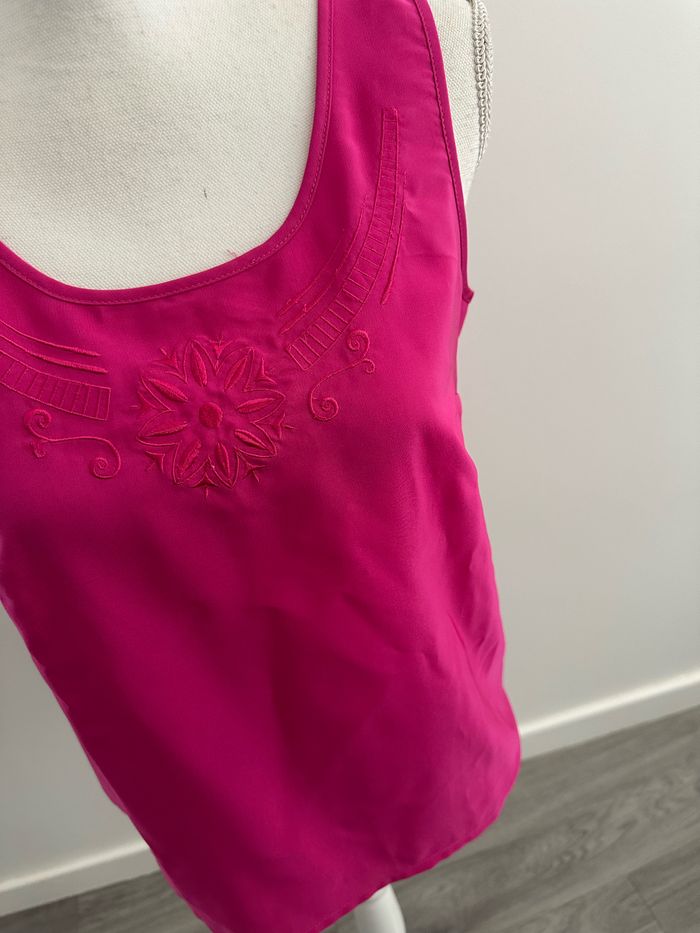 Débardeur broderies rose fuchsia Gérard Pasquier Vintage T40 L - photo numéro 4
