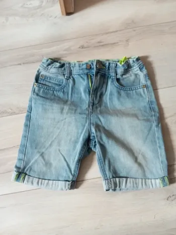 Short 7 ans