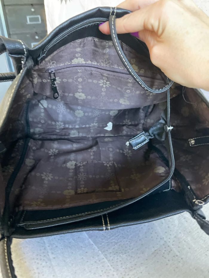 Sac noir bouton - Bon état - photo numéro 7