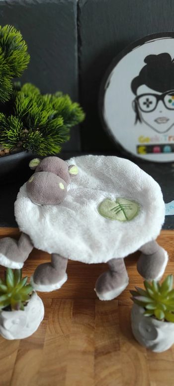 Doudou Hippopotame Bazille BN722 Feuille Vert Blanc  Baby Nat' #geektradedoudou