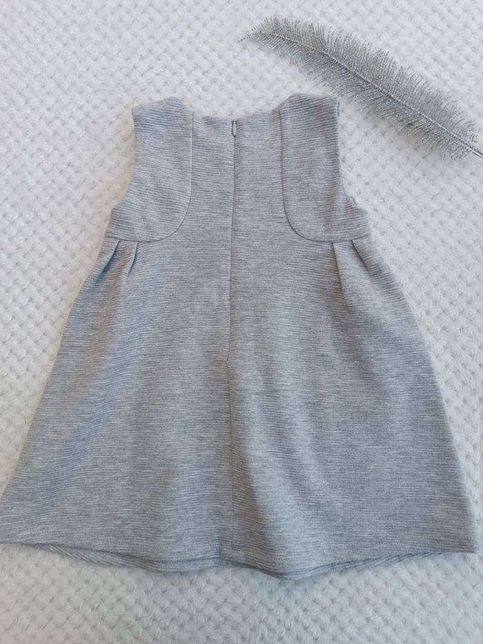 🔸Robe sans manches grise Obaïbi - 18 mois🔸 - photo numéro 6