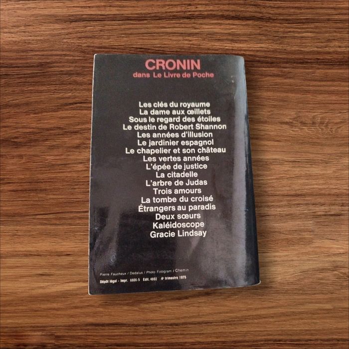 L'épée de justice de Cronin - photo numéro 2