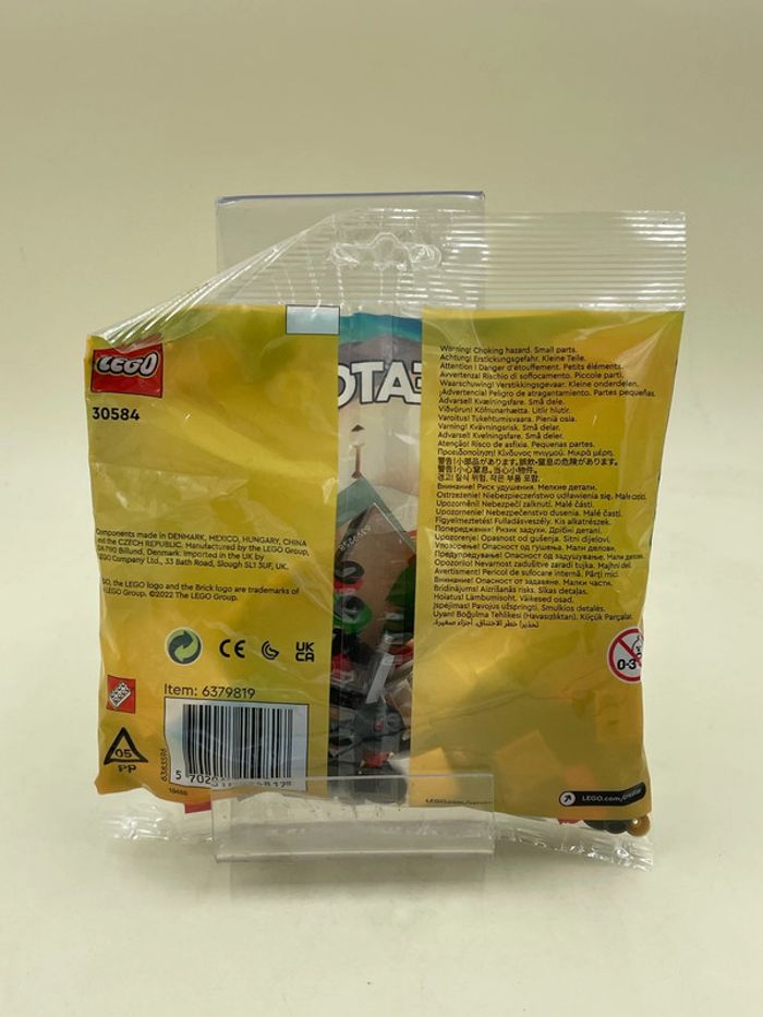 Lego Creator N•30584 Winter Holiday Train 73 pièces neuf - photo numéro 2