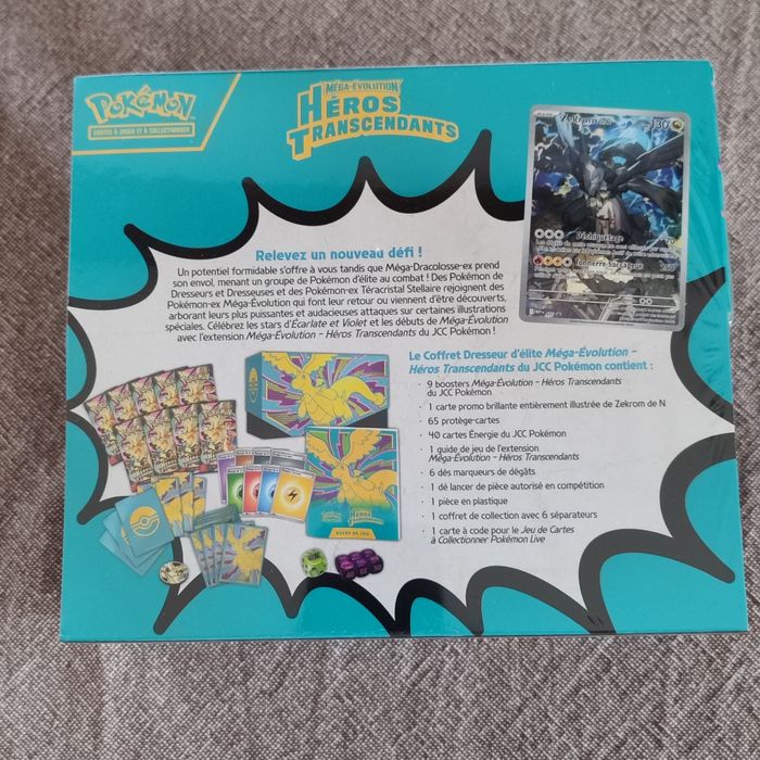 Coffret cartes pokemon ETB - photo numéro 2