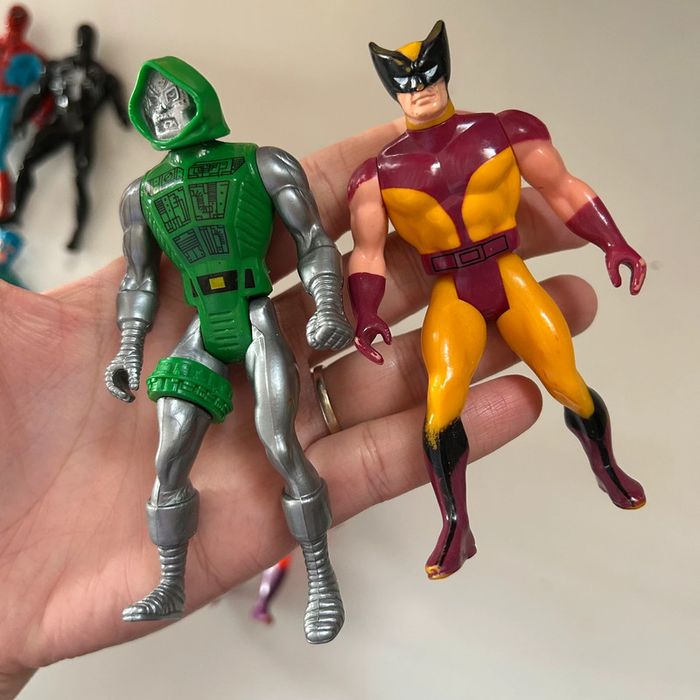 Lot 7 figurines les super héros marvel guerres secrètes - photo numéro 12