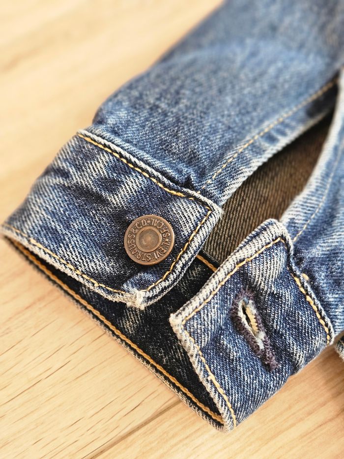 Veste Levi's XS TBE - photo numéro 4
