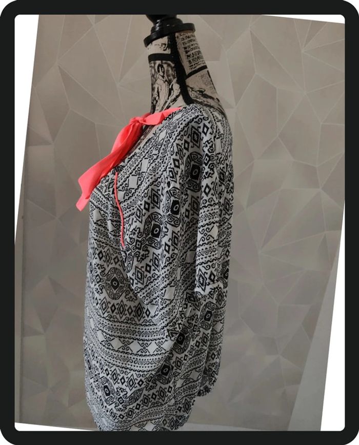 Blouse manches courtes - photo numéro 3