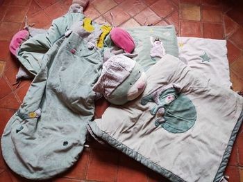 Gros lot parure de lit les pachats moulin roty