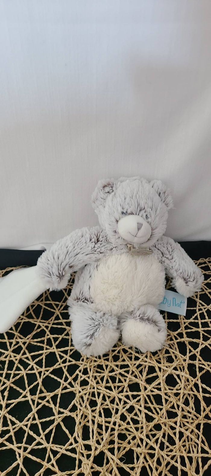 Doudou ours blanc marron mouchoir Flocons BABY NAT