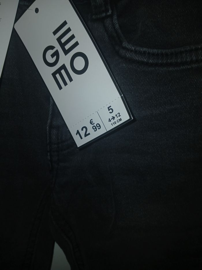 Lot pantalon et tee-shirt manches longues garçon - photo numéro 3