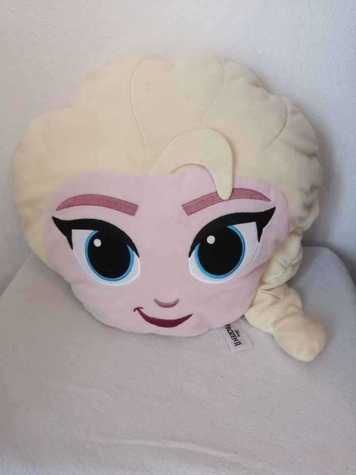 coussin disney - photo numéro 2