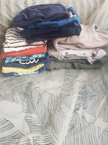 Lot vêtements garçon 12-18-24 mois