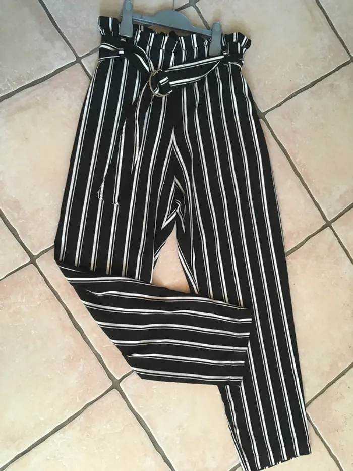 Superbe pantalon de la boutique Bréal en 38 excellent état - photo numéro 4