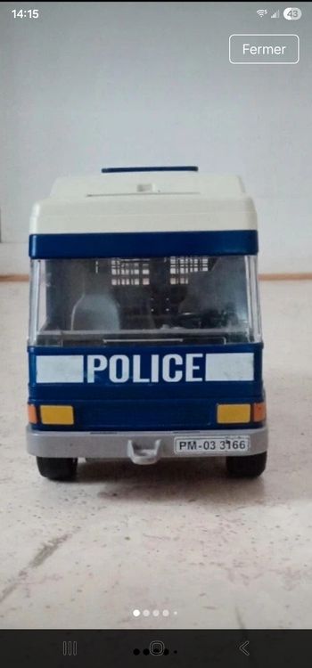 Camion de police Playmobil 
