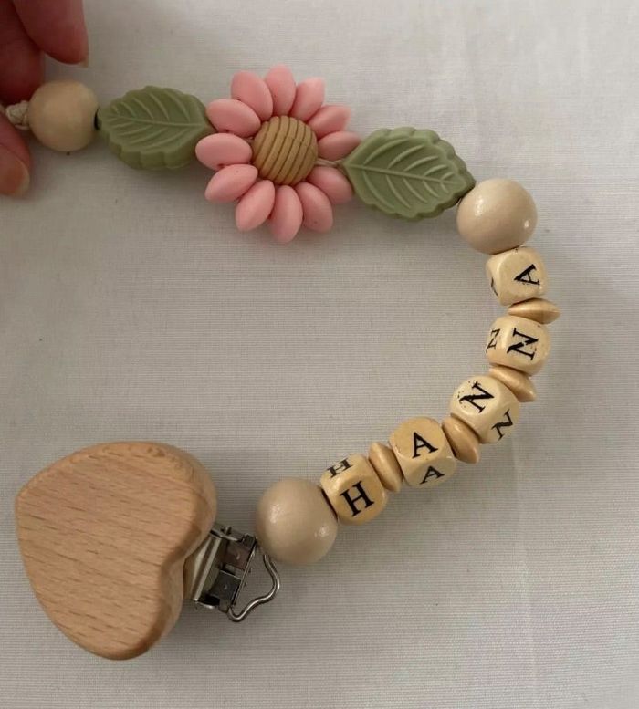 Attache tétine personnalisé