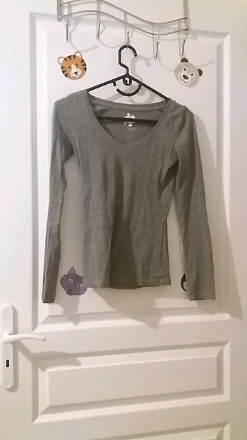 Pull gris